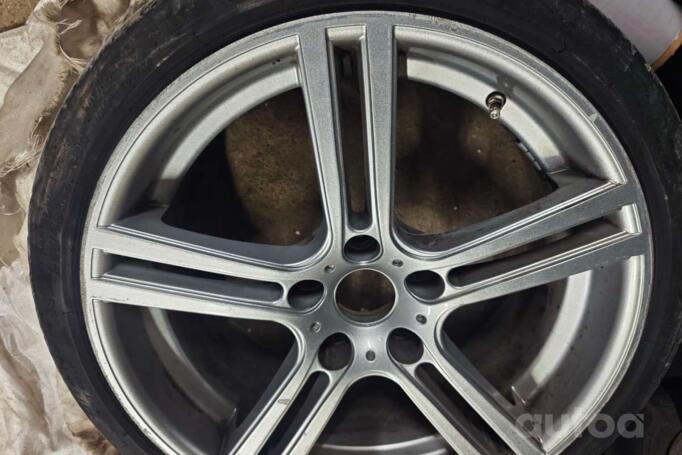 Bmw, light alloy