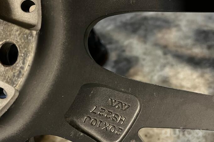 Bmw, light alloy