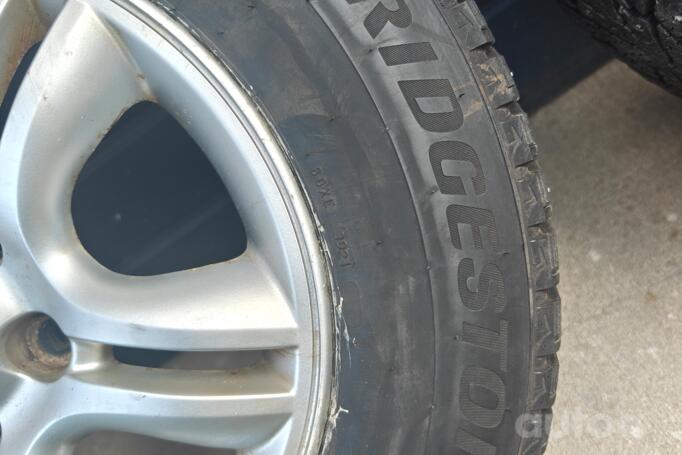 Nissan, aliaj ușor