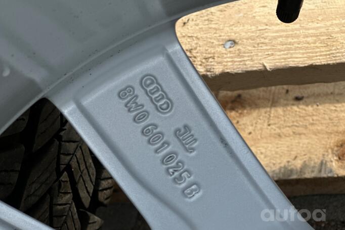 Audi, aliaj ușor