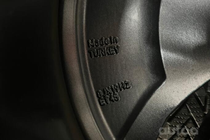 VW, aliaj ușor