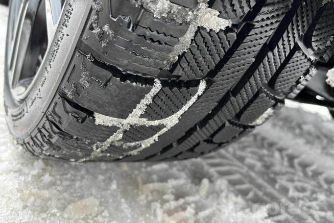 Bmw, light alloy