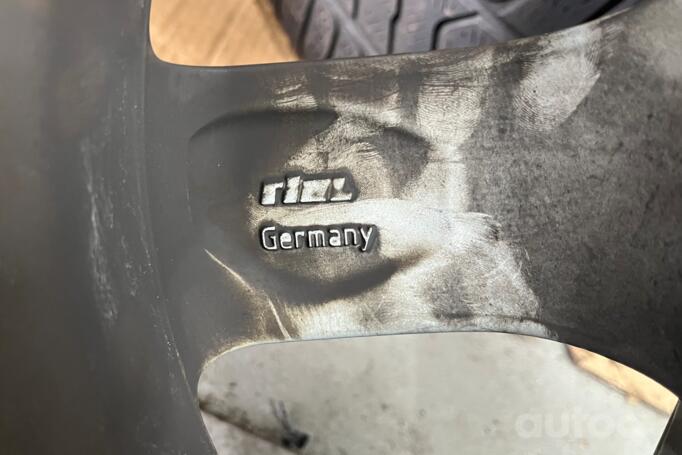 Rial, light alloy