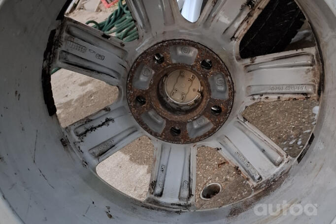Audi, aliaj ușor