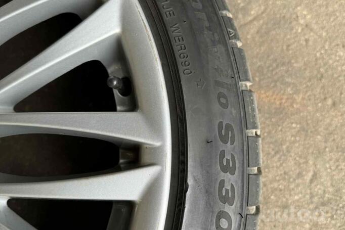 Bmw, light alloy
