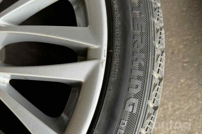 Bmw, light alloy