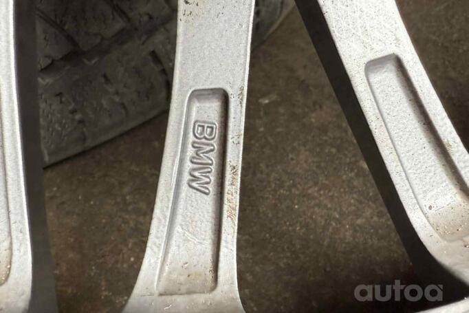 Bmw, light alloy