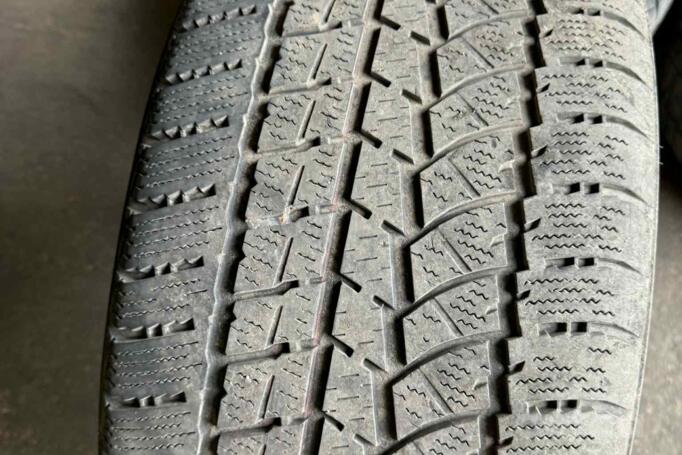 Bmw, light alloy