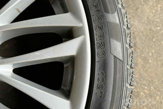 Bmw, light alloy