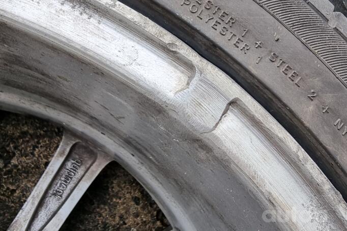Bmw, light alloy