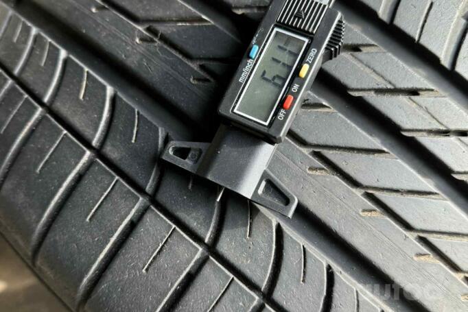 Bmw, light alloy