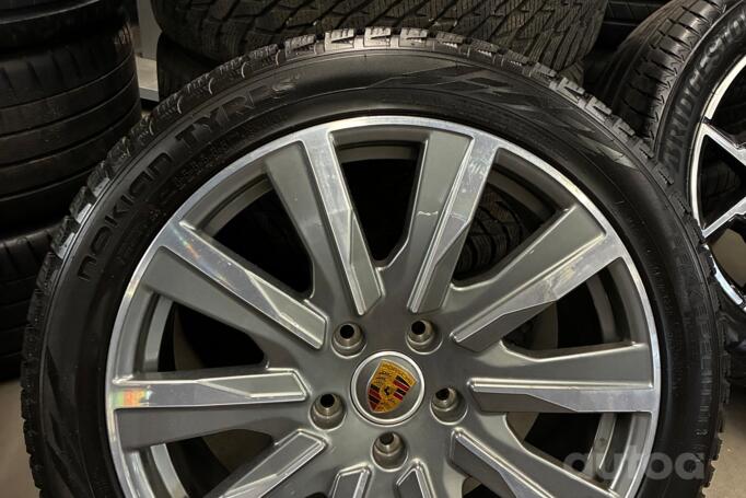 Porshe, light alloy