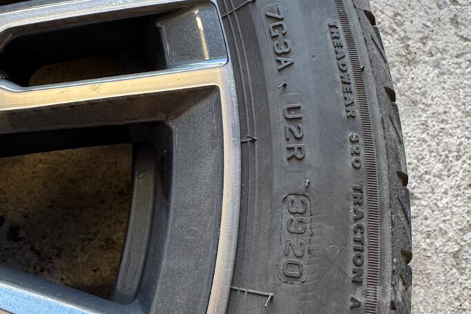 Bmw, light alloy