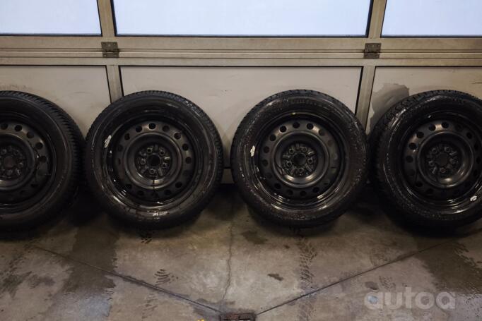 Toyota, Стальные штампованные