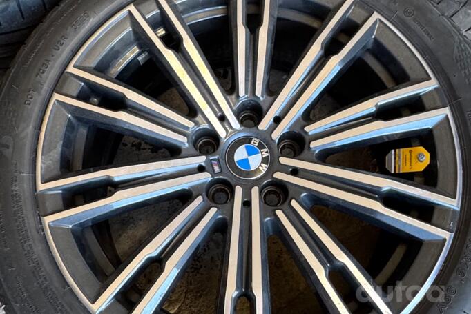 Bmw, light alloy