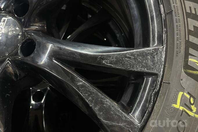 Carmani, aliaj ușor