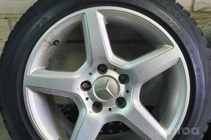 Mercedes, aliaj ușor