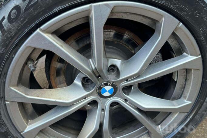 BMW, light alloy
