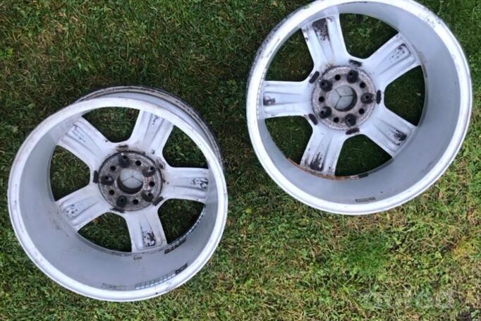 Mersedes, light alloy