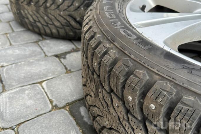 Mercedes Benz, light alloy