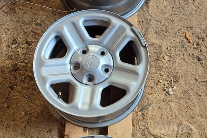 Jeep, oțel ștanțat