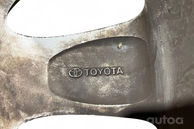 Toyota, light alloy