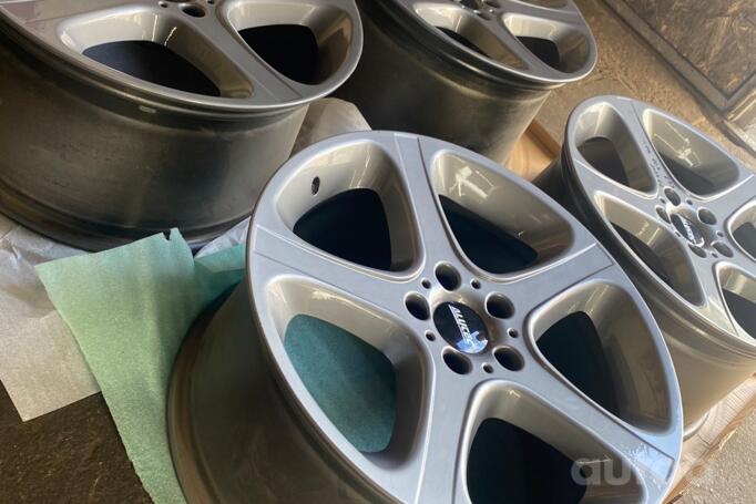 Bmw, light alloy