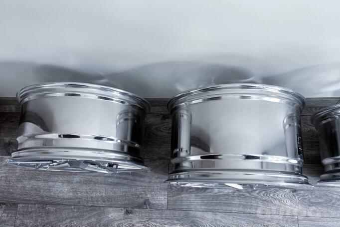 Brixton, light alloy