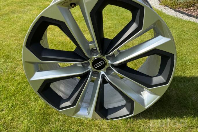 Audi, light alloy