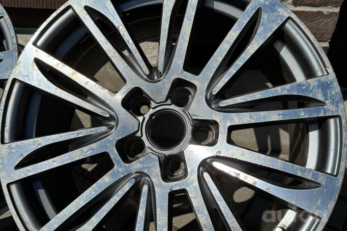 Audi, light alloy