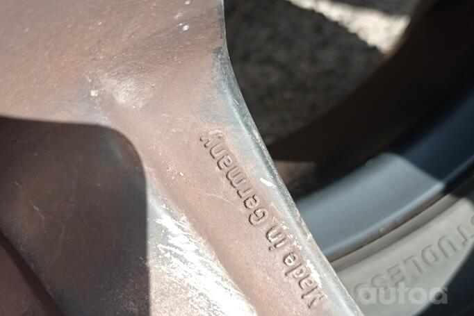 Audi VW, light alloy