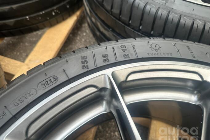 Japan Racing, light alloy