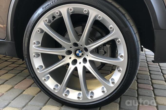 Bmw, light alloy