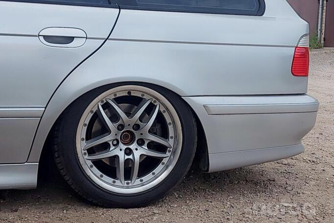 BMW, light alloy