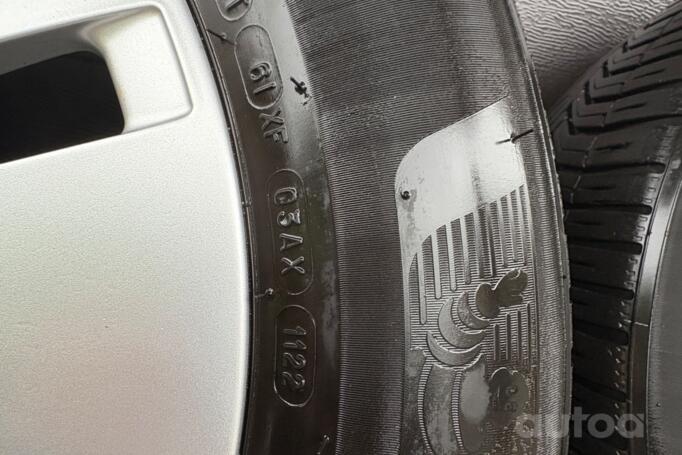 Mercedes, light alloy