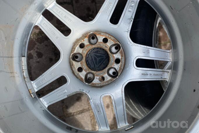 Mercedes, light alloy