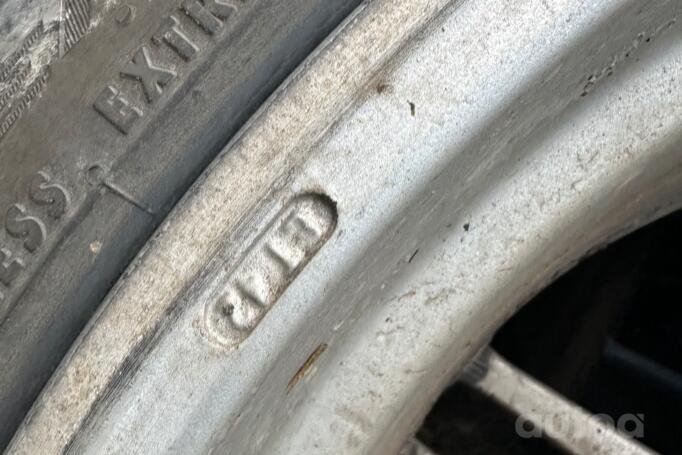 Audi, oțel ștanțat