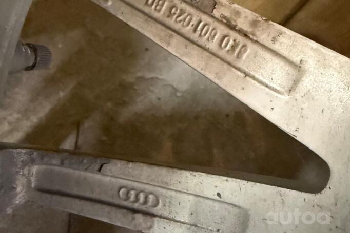 Audi Ronal, Легкого сплава