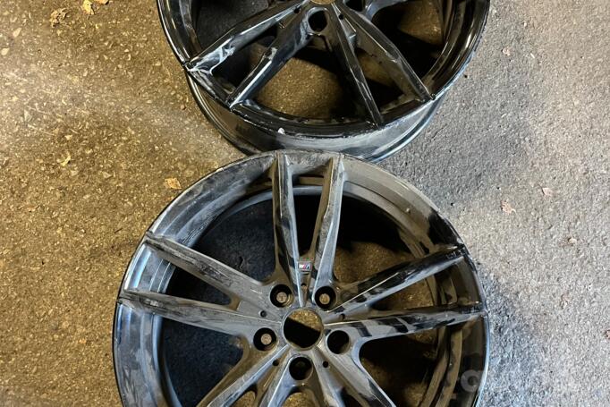 Bmw, light alloy