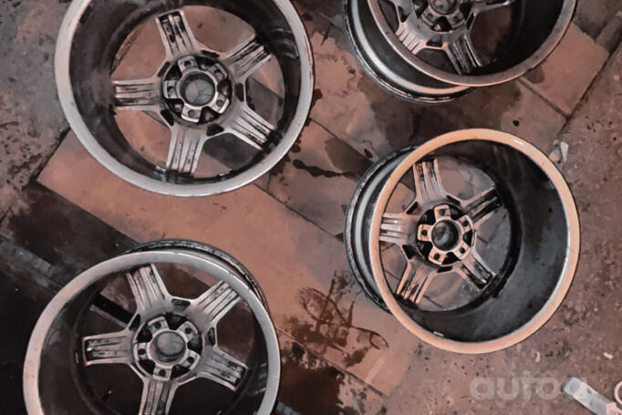 Mercedes, light alloy