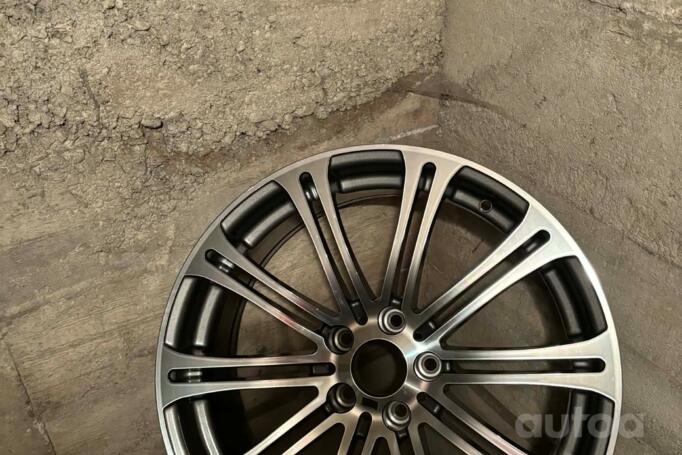 Bmw, light alloy