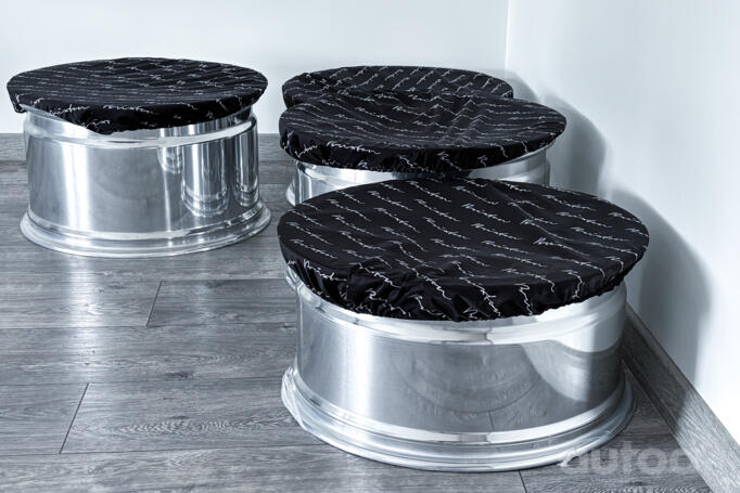 Brixton, light alloy