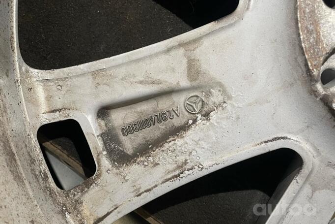 Mercedes, light alloy