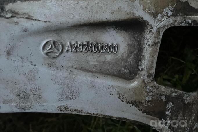 Mercedes, light alloy