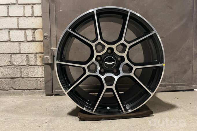 Aston Martin, light alloy