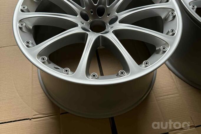 Bmw, light alloy