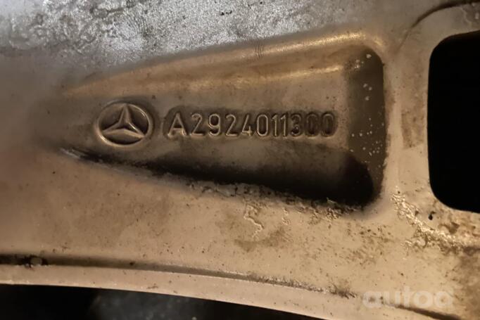 Mercedes, light alloy