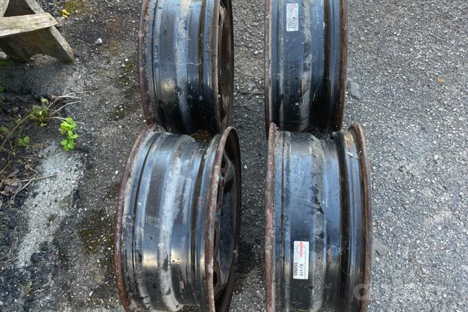 Alte, oțel ștanțat