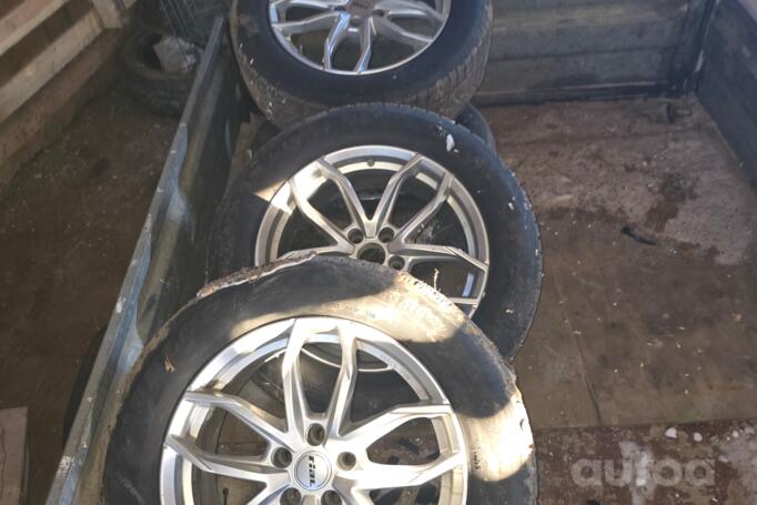 Alfa romeu, light alloy