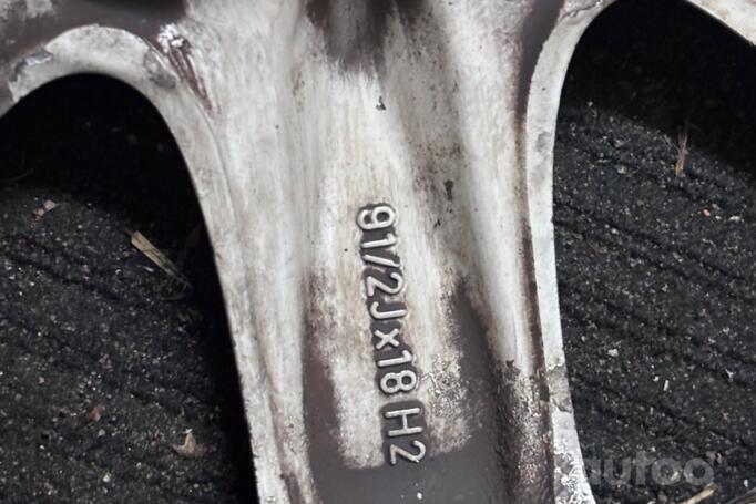 Mercedes, aliaj ușor